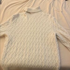 Abercrombie & Fitch Textured Cream Turtleneck Sweater